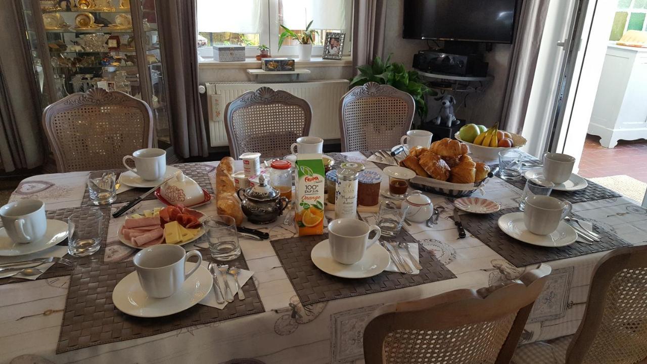 Les Iris Chambres D'Hote Niedermorschwihr Szoba fotó